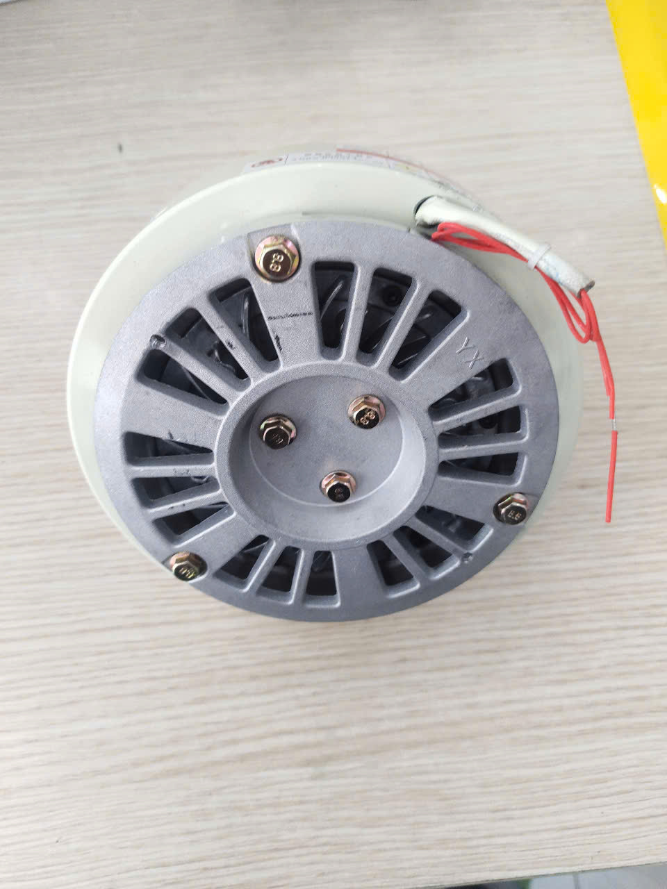 Phanh điện từ 1 đầu trục ( LUCKY-WINSUN) Electro Powder Brake