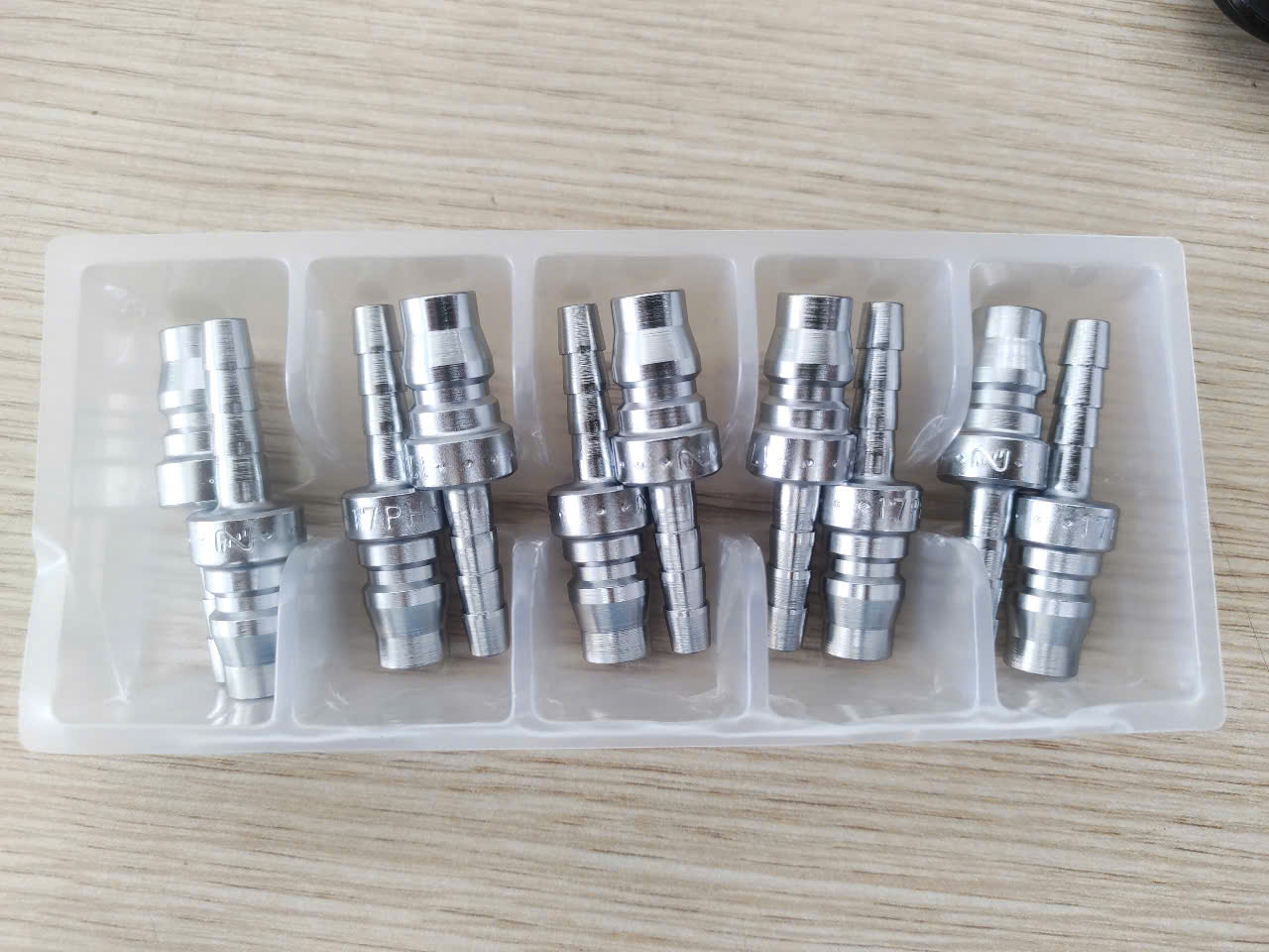 Khớp đầu nối nhanh Nitto Kohki Hi Cupla dòng PH, SH (đuôi chuột)